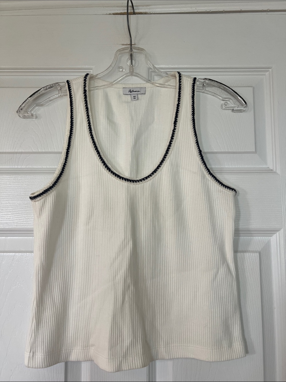 🌷6/$20🌷 Reitmans Ivory Ribbed Tank with Black Trim - Picture 1 of 4